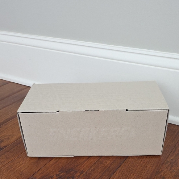 Golden Goose Beige Shoe Box - Picture 2 of 2